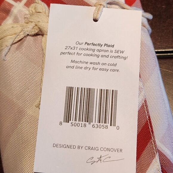 Sewing Down South Cooking Apron 27x31 - Picture 4 of 5